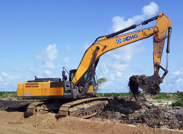 XCMG official 37 ton XE370CA hydraulic excavators Chinese big track excavator for sale